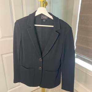 St. John Caviar Blazer Jacket Black Wool Rayon Two Button Slip Pockets sz 10